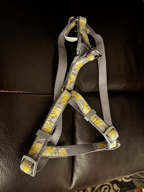 Adorable Unused No Tag Med Sz Dog Harness Floral And Grey Nice Adjustable