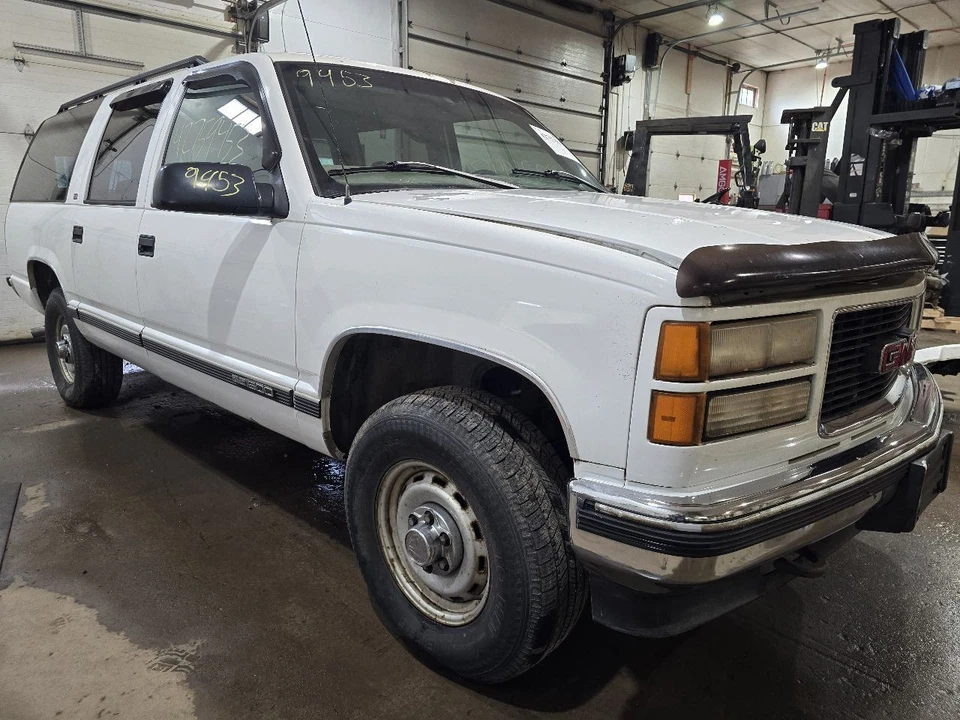 Cuarto de vidrio derecho pasajero con tinte de privacidad para 92-99 SUBURBAN 1500 645379 Foto 3 de 4