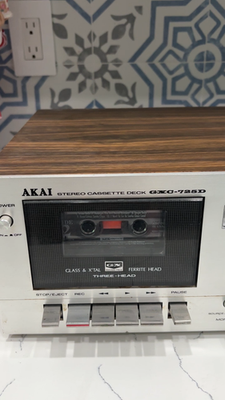 AKAI GXC-725D Stereo Cassette Deck – Vintage Made in Japan Tested AKAI GXC-725D Stereo Cassette Deck – Vintage Made in Japan Tested