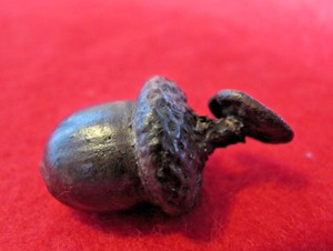 Lost-Wax-Cast-Bronze-Oak-Double-capped-034-Acorn-034-Decorative-Sculpture
