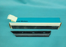 Nos 68 69 70 71 72 73 74 75 Corvette Convertible Upper Front Lh Weatherstrip
