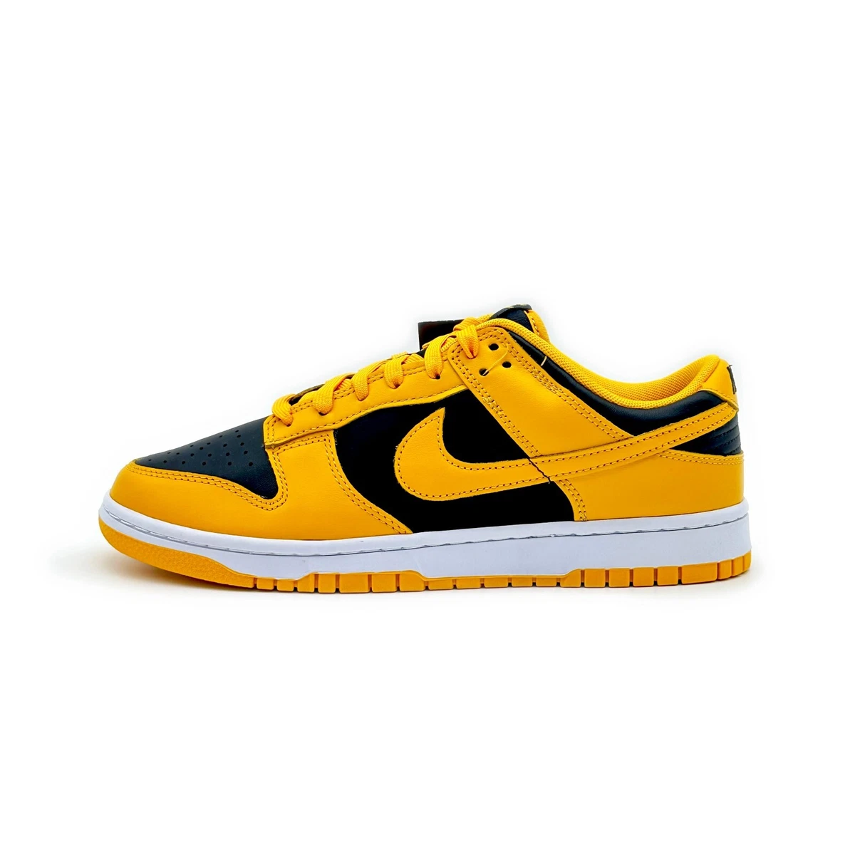 Nike dunk yellow black sale