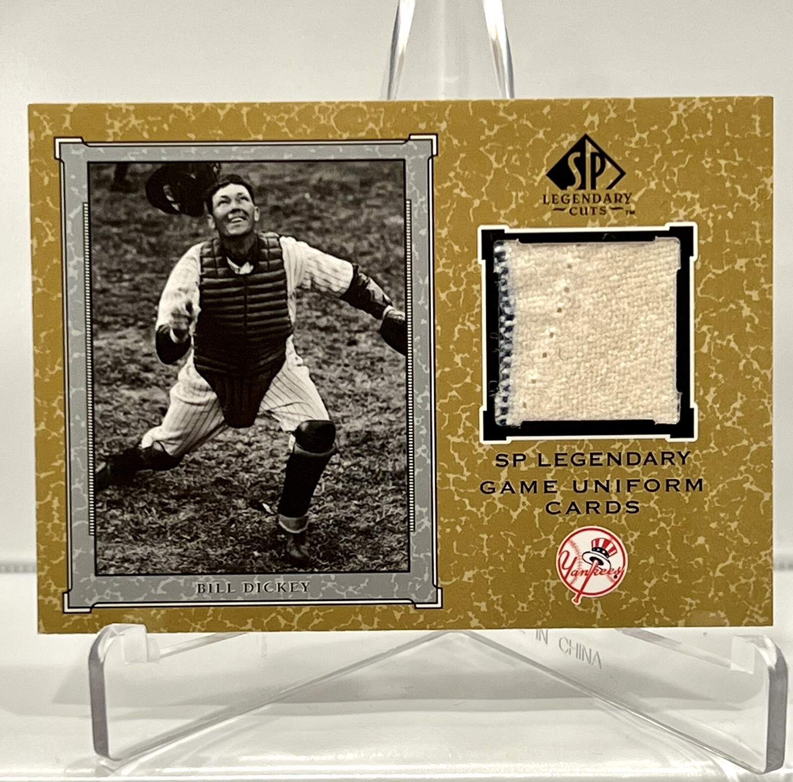 2001 SP LEGENDARY CUTS BILL DICKEY GAME USED JERSEY #J-BD HOF-YANKEES