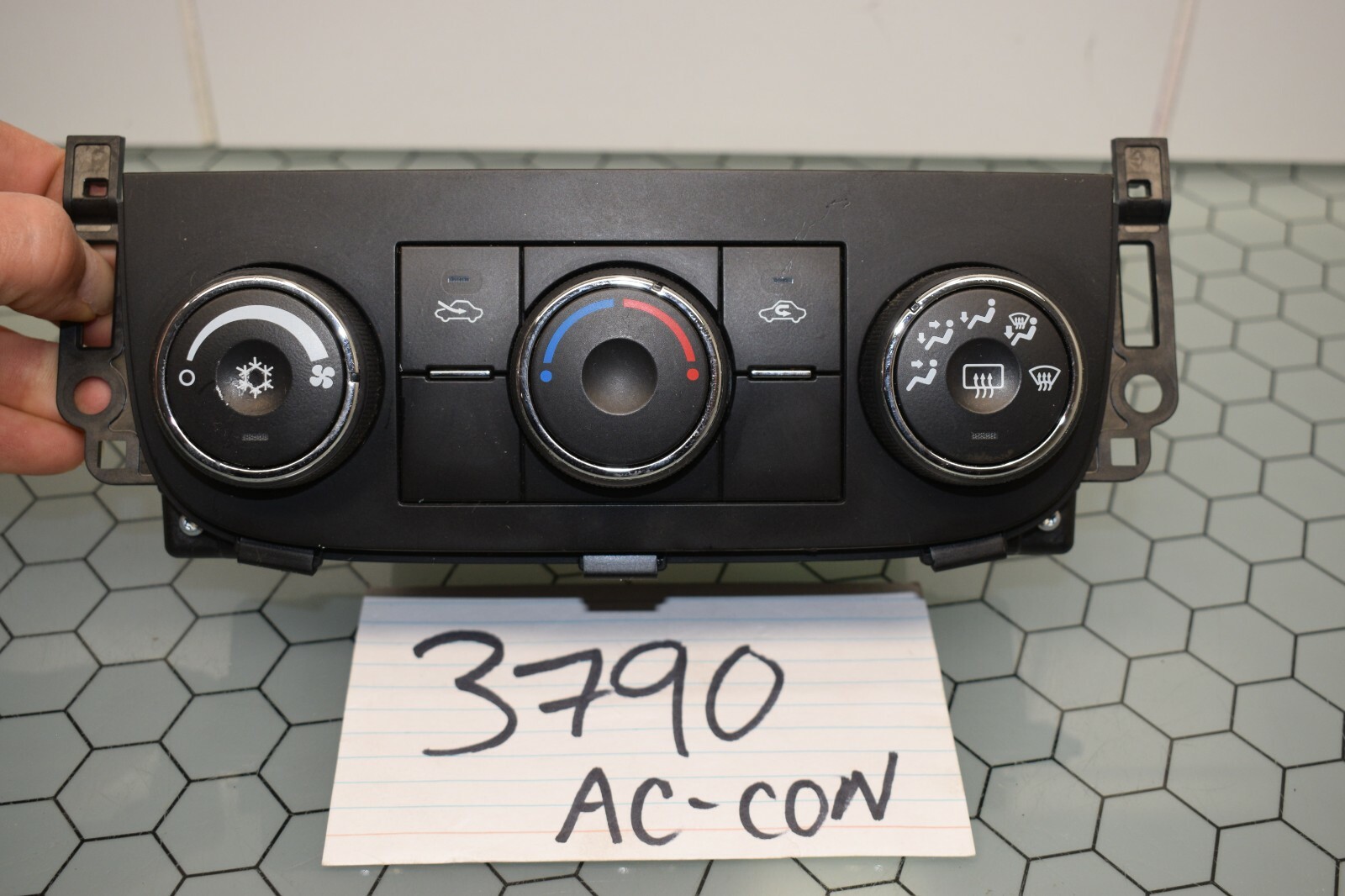 06 07 08 Chevrolet Impala AC and Heater Control Used Stock #3790-AC 