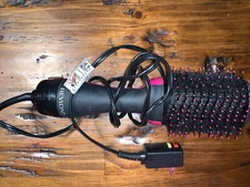 Revlon PRO Collection Salon One Step Hair Dryer and Volumizer Brush (D)