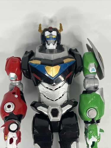 2017 PLAYMATES 16” TALKING LIGHT UP VOLTRON LEGENDARY DEFENDER SERIES 5 LIONS - Picture 2 of 6