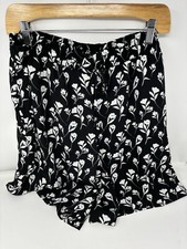 Simply Vera Wang Womens Dress Shorts Large High Elastic Waist Black Floral