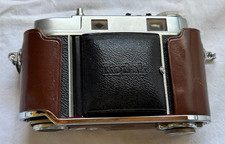 Kodak Retina IIC 35mm Film Camera f2.8 50mm Schneider Xenon Lens w Leather Case