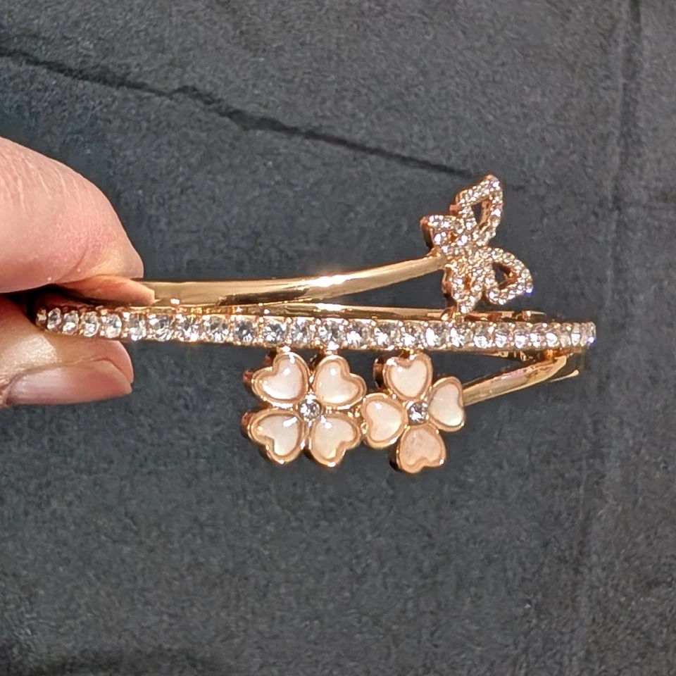 Anne Klein 金色手镯手链蝴蝶花水钻独特  — 第 2/4 张图片