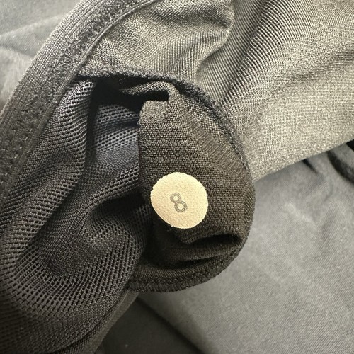 Lululemon Hip Halter Tank Top Womens Size 8 Black Pullover Stretch Athletic Gym - Picture 8 of 14
