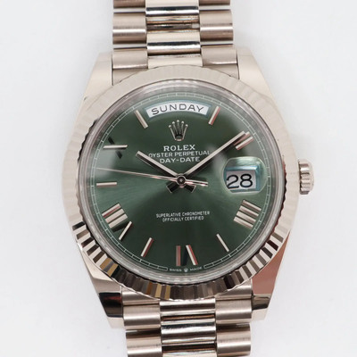 2020's Mint Rolex 228239 Day Date 40 18K White Gold Olive Bevelled