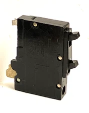 Square D QOT2020 20 Amp 1 Pole 120 volt Piggy Back Tandem Twin w Hook QO2020