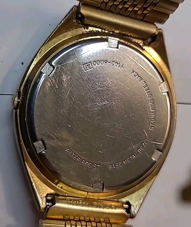 Vintage Lorus Water Resistant Quartz Watch Y142-8000