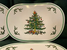 Christmas Tree Vinyl Placemats Set of 4 Gifts Under Tree Vintage Santa Claus