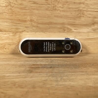 Amazon Echo Look PL67WR White Built-in LEDs Voice-Activated Hands-Free Camera