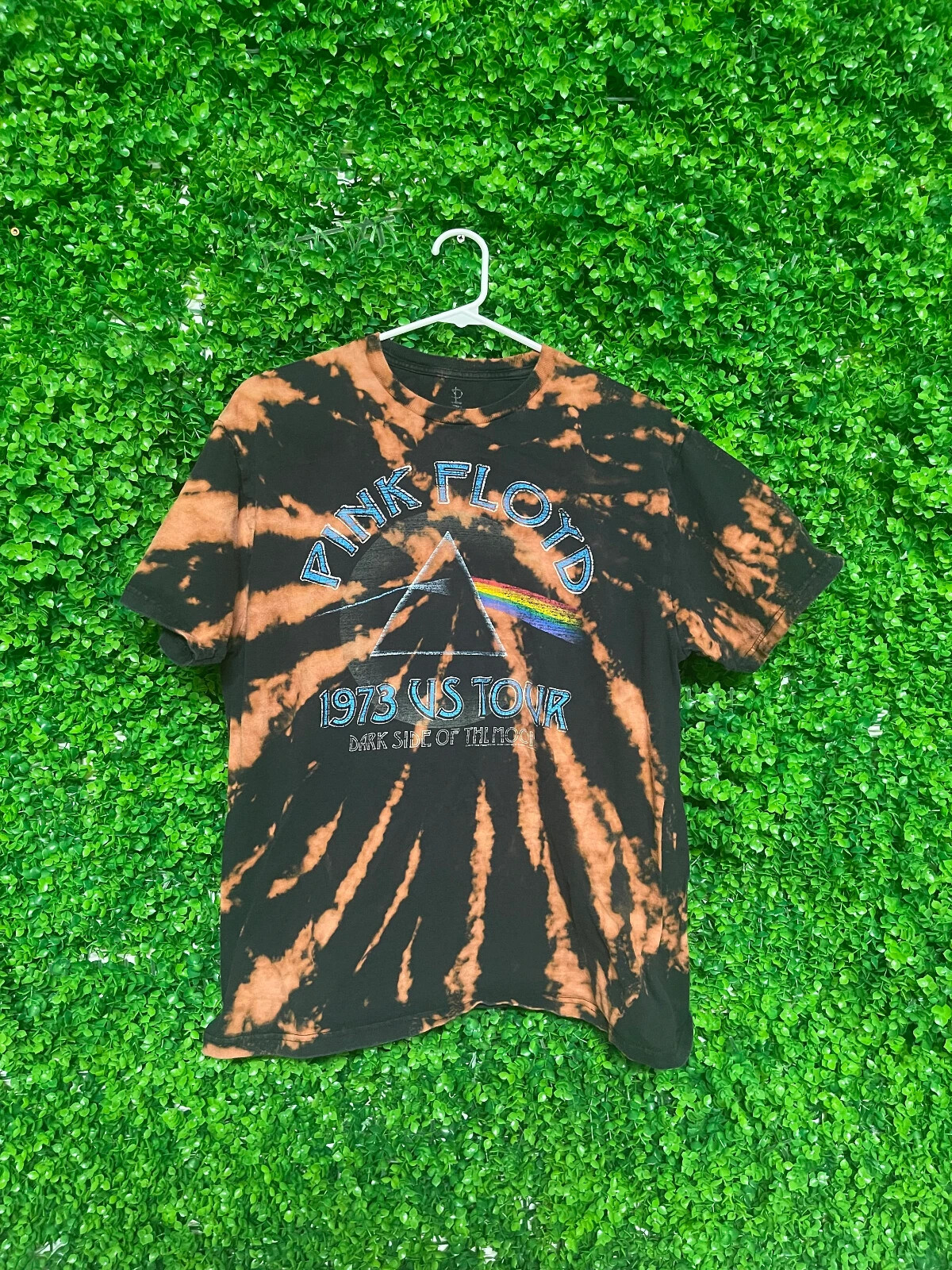 Vintage Reworked Pink Floyd Band Tee in Adult Mens Large Size R121