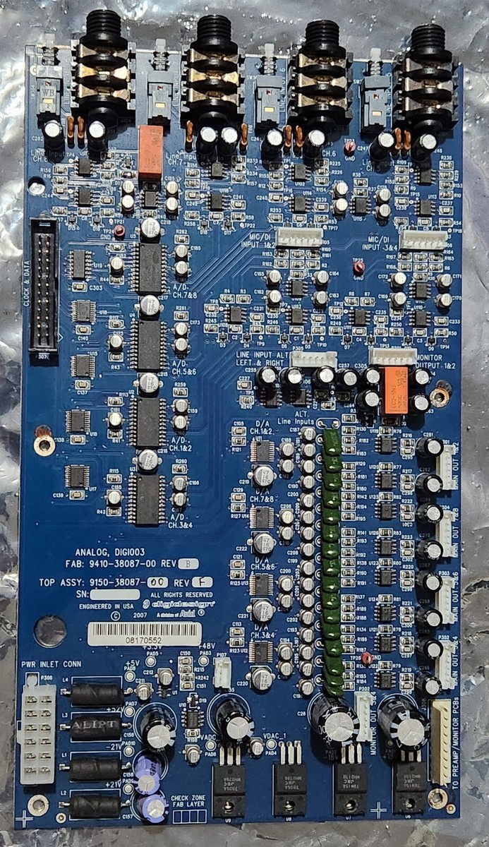 Avid Digidesign Digi 003 Control Surface Analog Input ch5-8 Avid Digidesign Digi 003 Control Surface Analog Input ch5-8