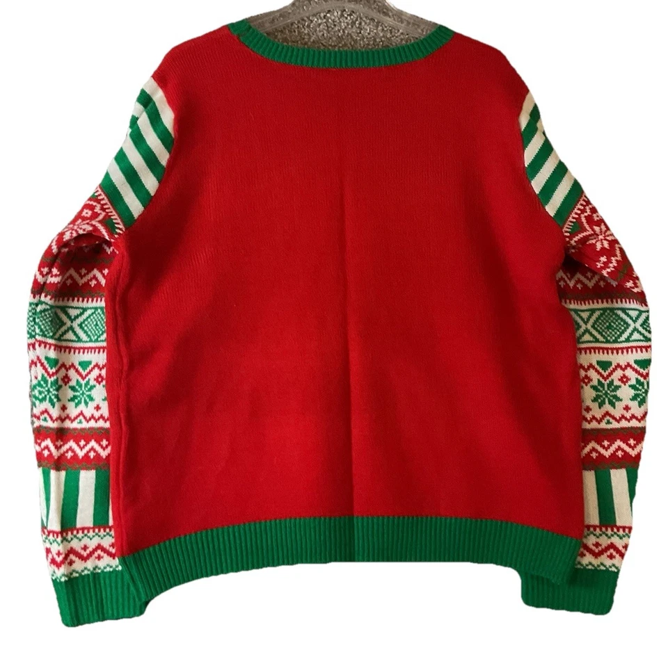 No Boundaries "Too Cute To Be Naughty" 驯鹿丑陋圣诞毛衣 3x (2x) — 第 2/4 张图片