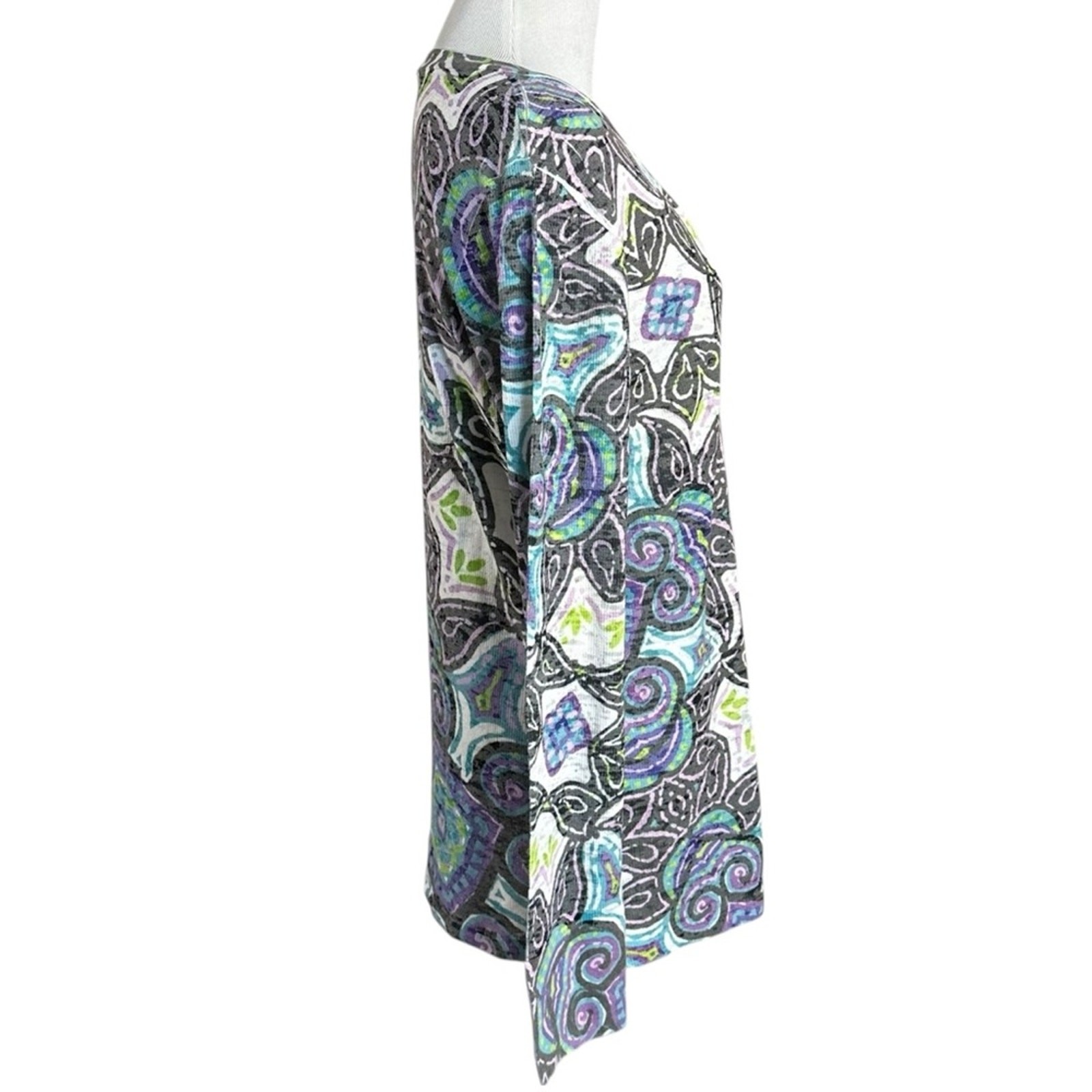 Before + Again Multicolor Patterned Long Sleeve V… - image 2