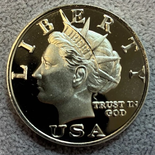 2003 Norfed $10 American Liberty 1 Oz .999 Silver Round