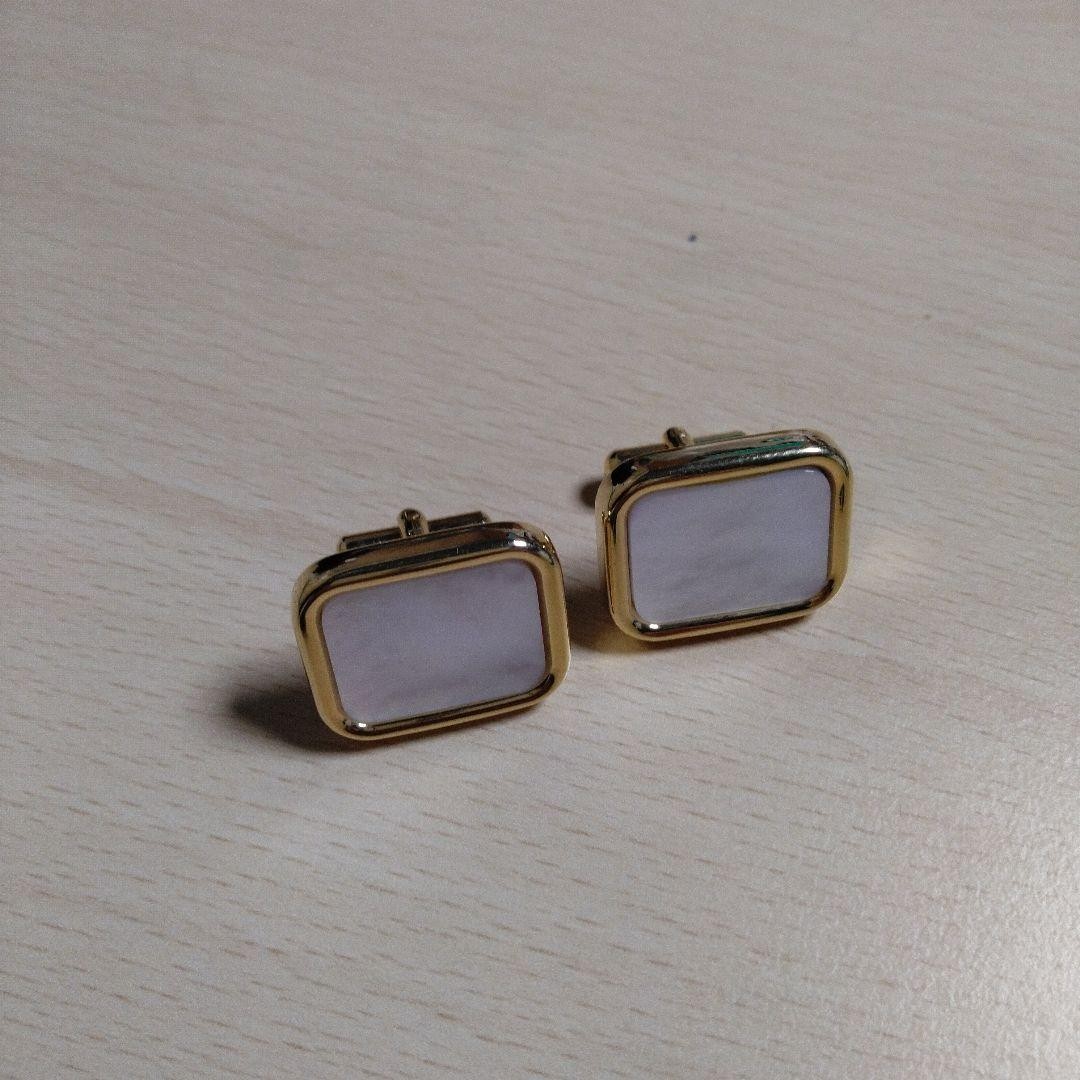 -USED- White Shell Rectangular Cufflinks Button L… - image 1