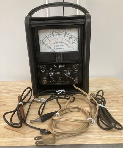 Vintage SIMPSON VACUUM TUBE VOLTMETER Model 303 Tested W/ Leads & Case