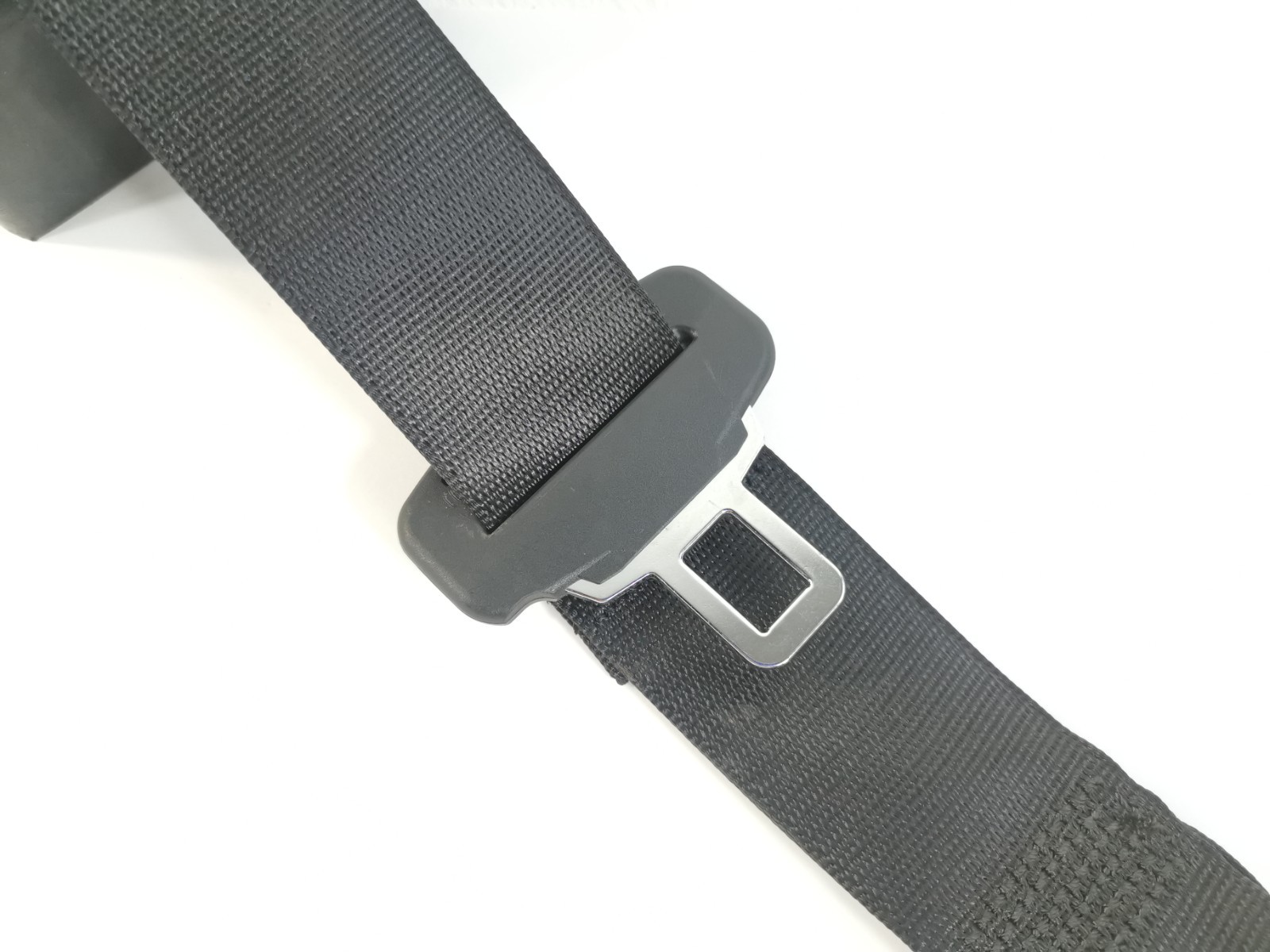 Maserati Levante 2018 Rear Left Seat belt retractor P/N 634166800A