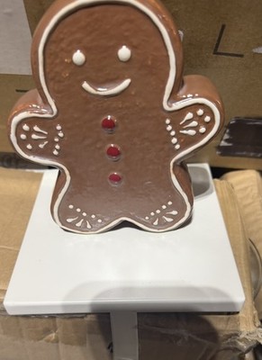 Pottery Barn Gingerbread boy Mr. Spice Christmas STOCKING HOLDER New wo box