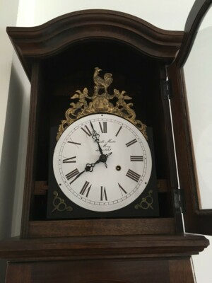 horloge Comtoise Maître Camille datant de 1883