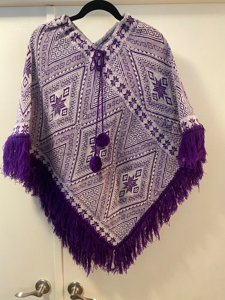 Poncho Vintage Tejido a Mano Crochet Capa Chic Boho Hippie Púrpura Navidad Foto 2 de 4