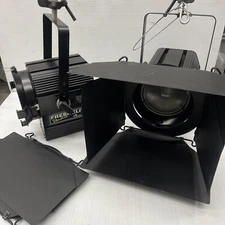 Set Of 2 Strand Lighting 2KW 8" Fresnelite Stage Type Fixture