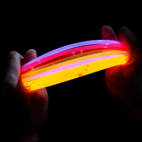 100Pcs 7 Color Glow Sticks Light Sticks Shinning Fluorescence Light Bracel C~ - Afbeelding 1 van 12