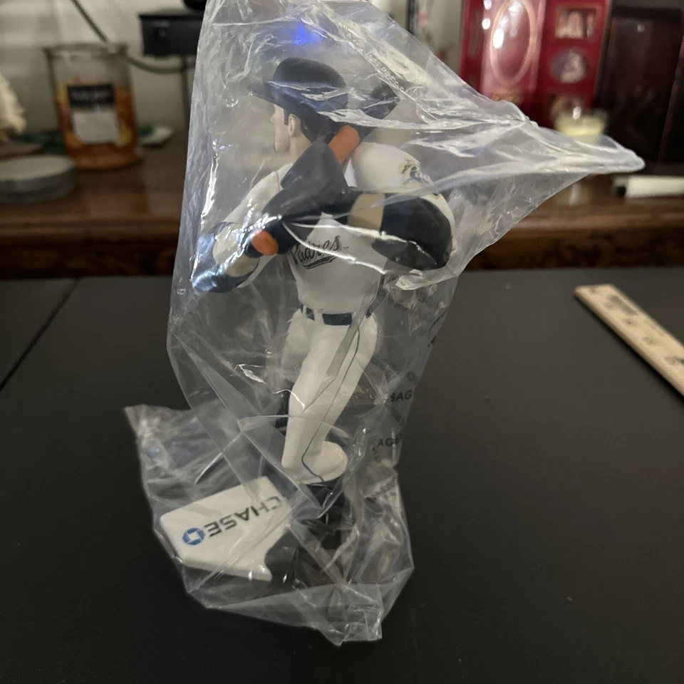 Figura de acción Adrián González San Diego Padres MLB CHASE Bank nueva en caja Foto 2 de 4