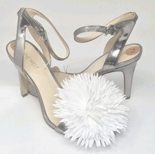 White Color Flower Clips for Shoes 2 pcs , Shoe Clips, Shoe Accessories