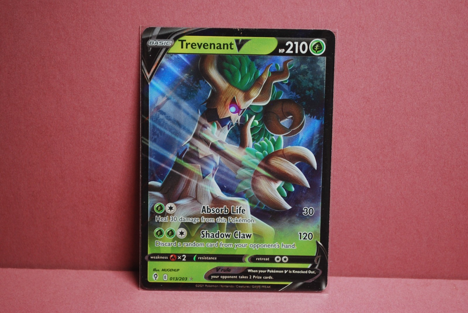 Trevenant V #013/203 Evolving Skies 2021 Nr Mint / Mint