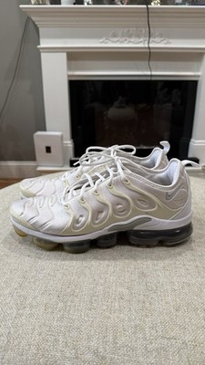 Nike Air VaporMax Plus Shoes Mens Size 11 Trpl White Running Sneakers 924453-102