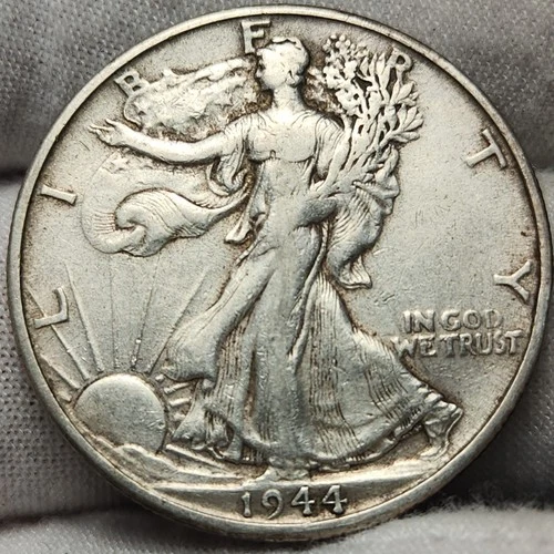 1944 S Walking Liberty Half Dollar - 90% Silver - Great For Albums - WL-4428s