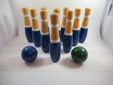 Hey! Play! Bowling Game 10 Wooden Pins w/ 2 C...