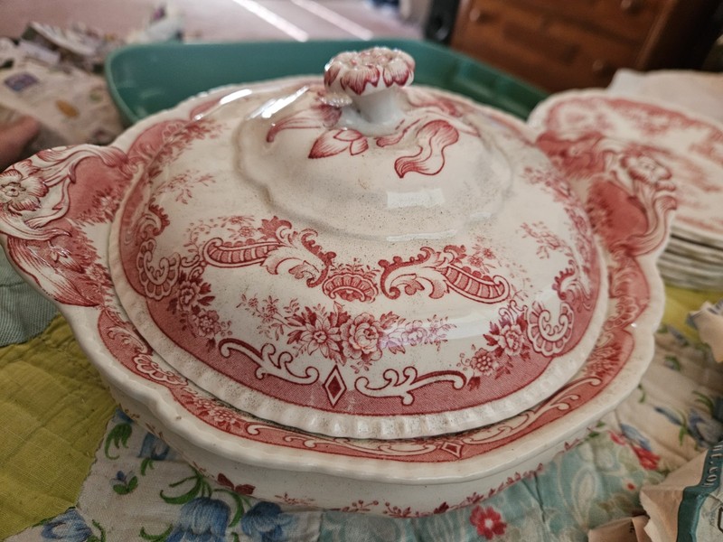 Vintage Pink Bombay Maddock & Sons Covered Tureen Serving 