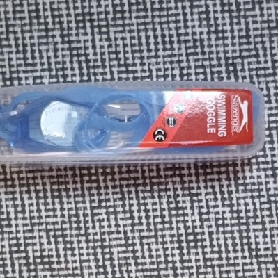 Slazenger Schwimmbrille blau Swimming Goggle CE-zertifiziert für Erwachsene