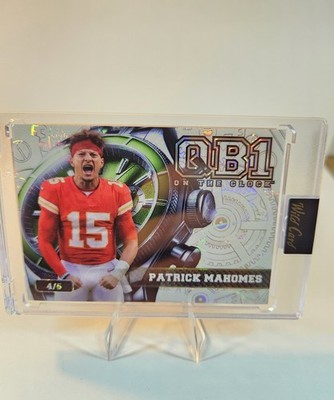 2026 Wild Card QB1 On the Clock White  Patrick Mahomes Kansas City Chiefs 4/5