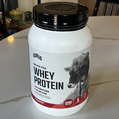 Grass Fed Whey Protein Powder Strawberry 2 lb (907 g) EXP 12/27 NEW SEALED