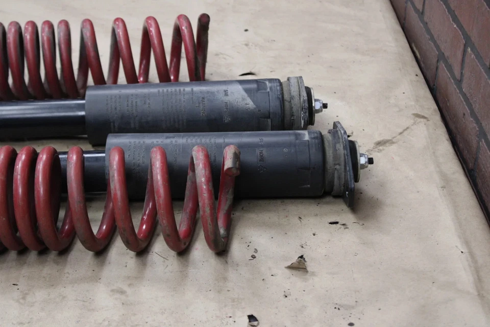 2005-2007 Chrysler 300 conjunto traseiro esquerdo direito suspensão mola helicoidal apoio de suspensão - Imagem 3 de 4