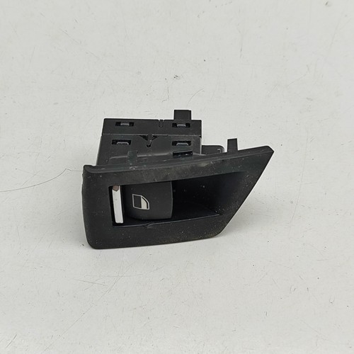 BMW 5 Touring F11 Fensterheberschalter vorne links 9163527 3.0 Diesel 32834959