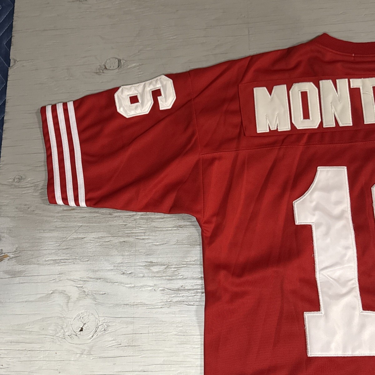 Mitchell & Ness NFL Throwback San Francisco 49ers Joe Montana #16
