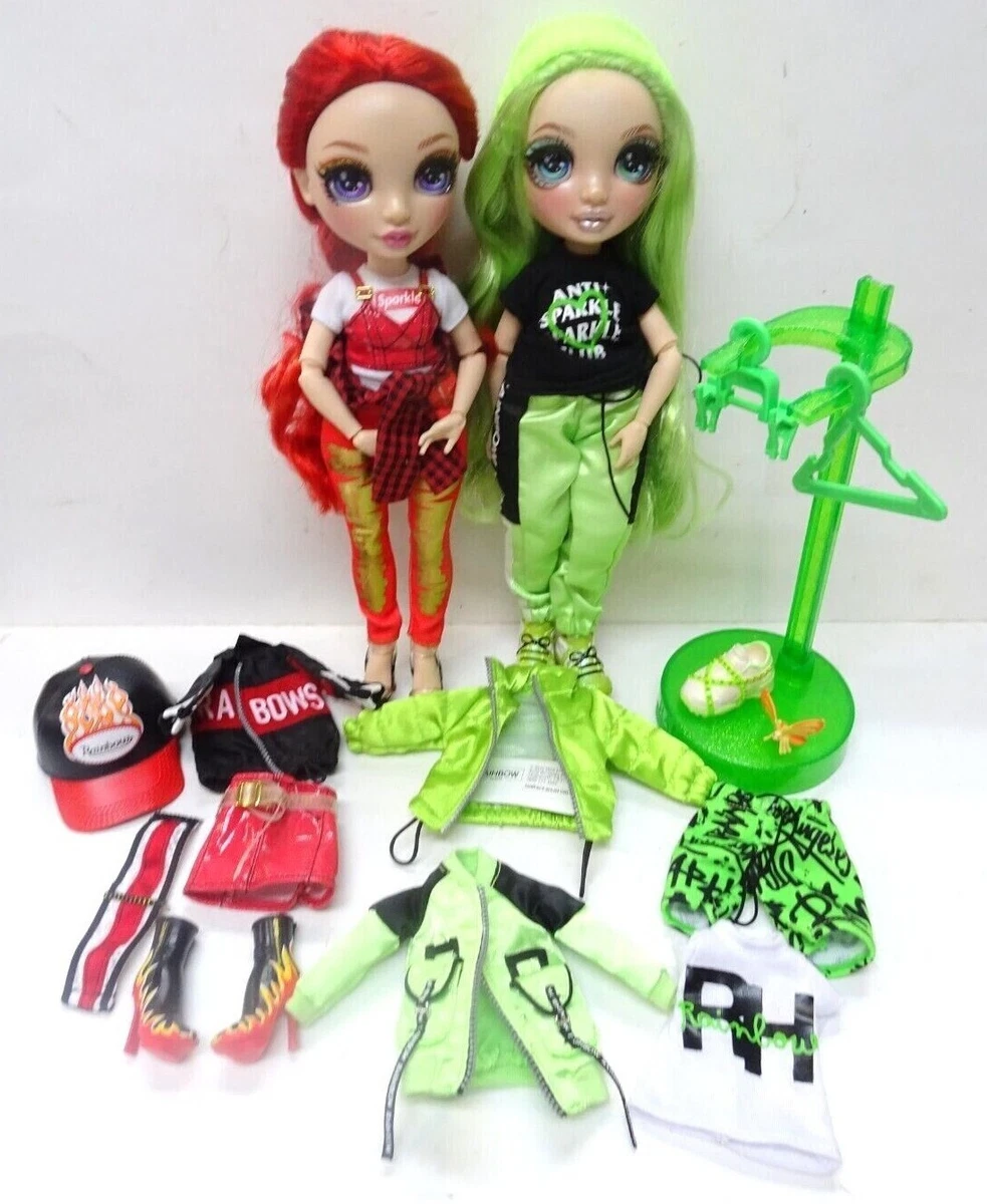 2 MGA 2020 Rainbow High Articulated Dolls w Outfits 1 Stand More Beautiful