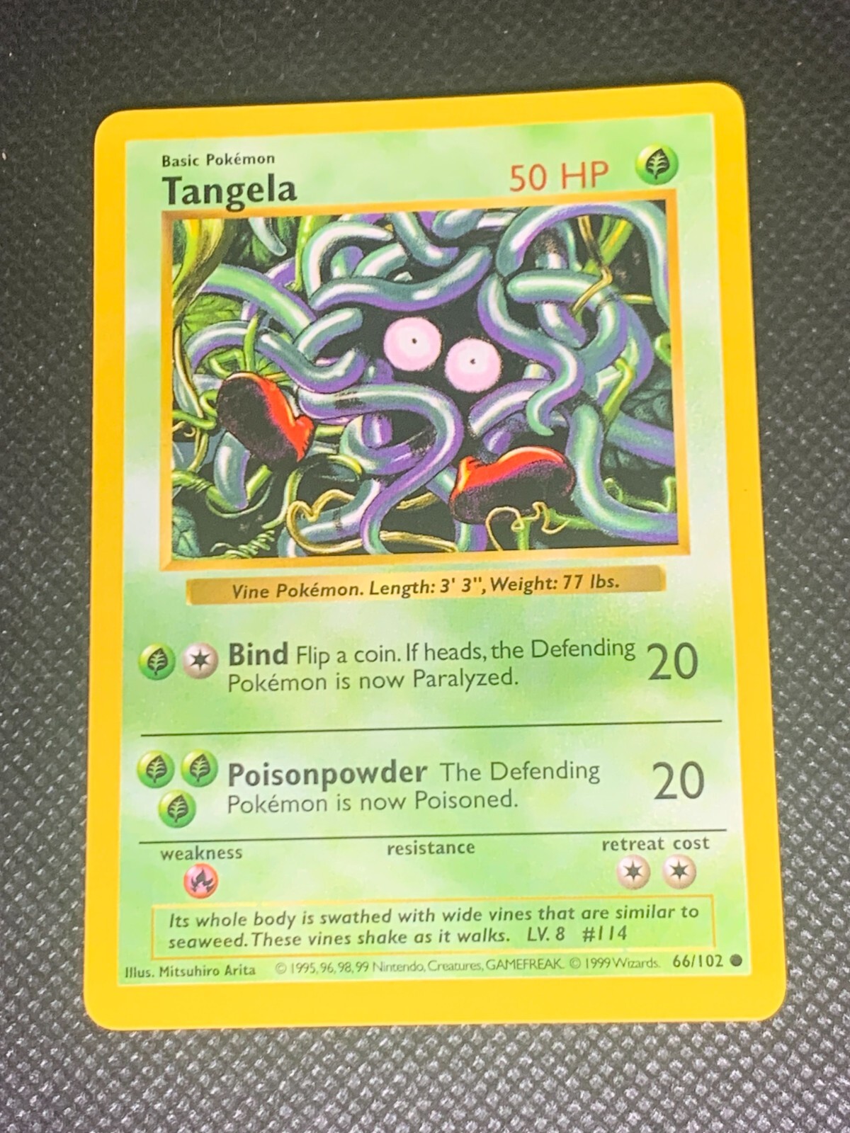 Tangela 66/102 Shadowless - 1999 Base Set Pokemon Card - NM