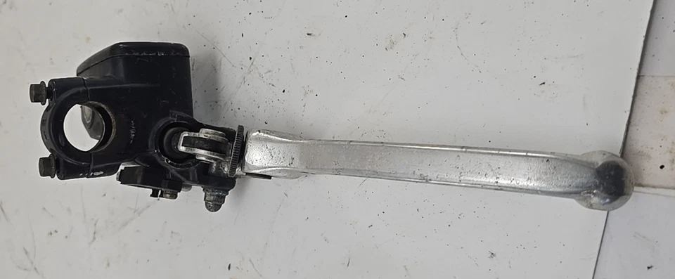 Freno delantero y cilindro maestro y palanca 1991 Honda CBR600F2 CBR600 F2 91 92 93 94 Foto 4 de 4