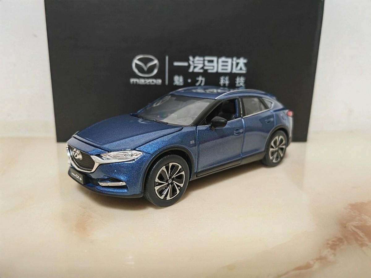 マツダ cx-4 1/32 ミニカー ブルー 1/32 Scale MAZDA CX-4 2020 Blue Diecast Car Model Toy NEW