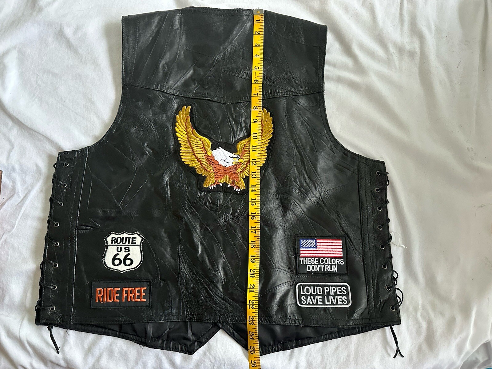 VTG Patchwork Black Leather Motorcycle Biker Vest… - image 17